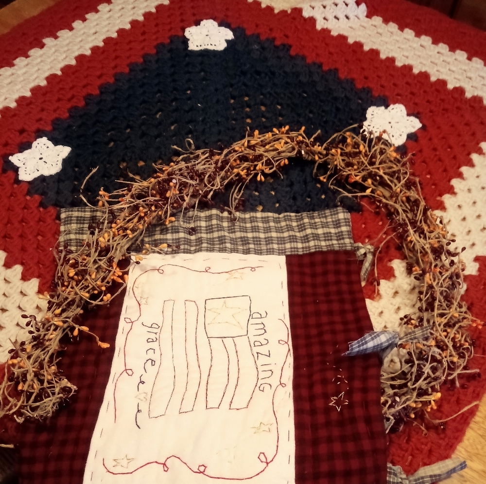 Farmhouse decor bundle with berry garland, small wall quilt, & crochet throw